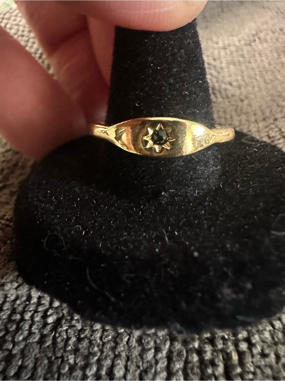 Classic Gold Signet Ring with Black Stone size 8.5